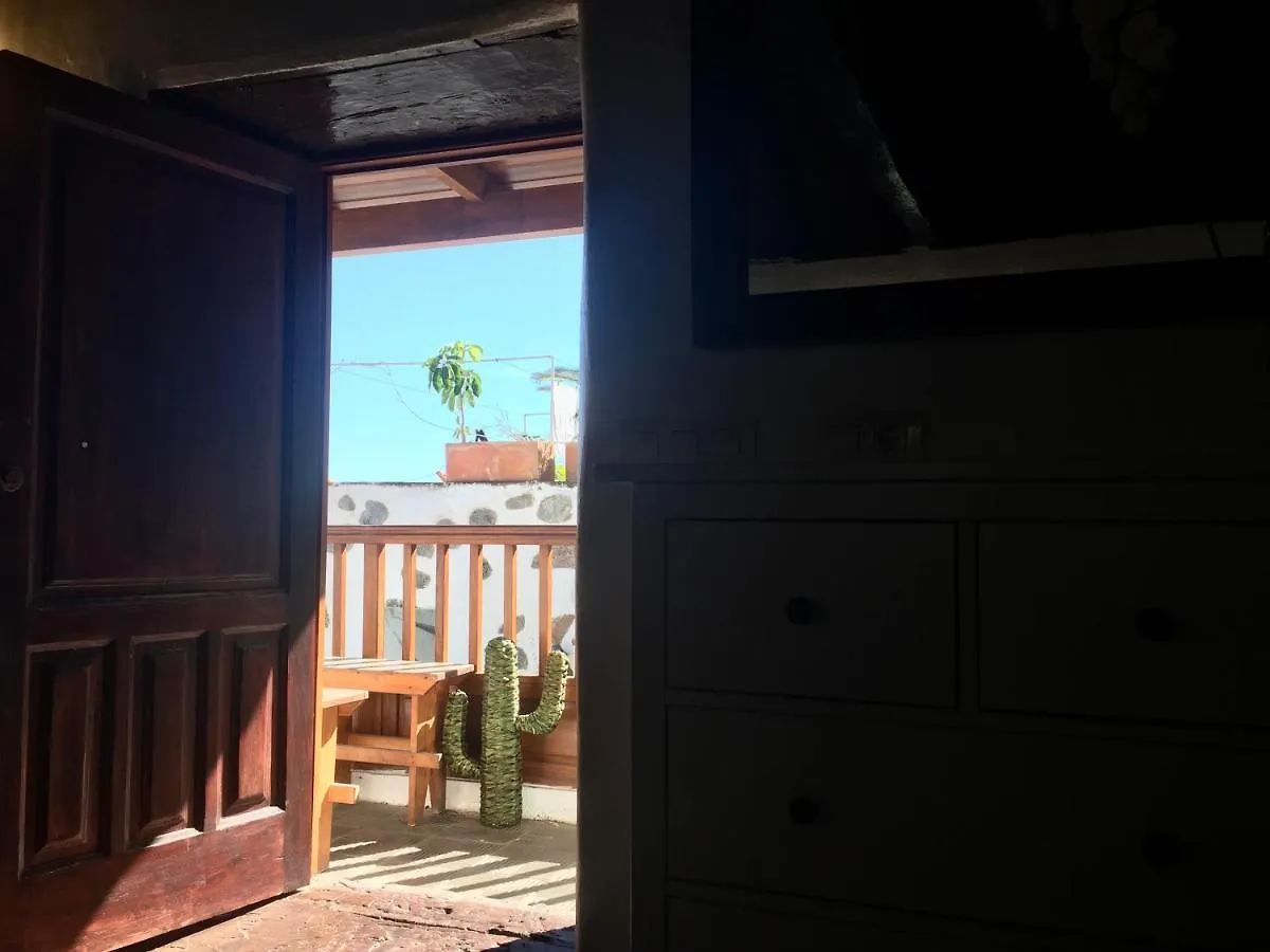 Unique Canarian Cottage 1700S - Casa Salvia Las Aguas - Ocean & Natural Pools 150M - Whole Gated House San Juan de la Rambla Holiday home